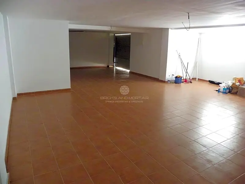 Chalet en Venta Chiva Valencia 4 habitaciones 290m2