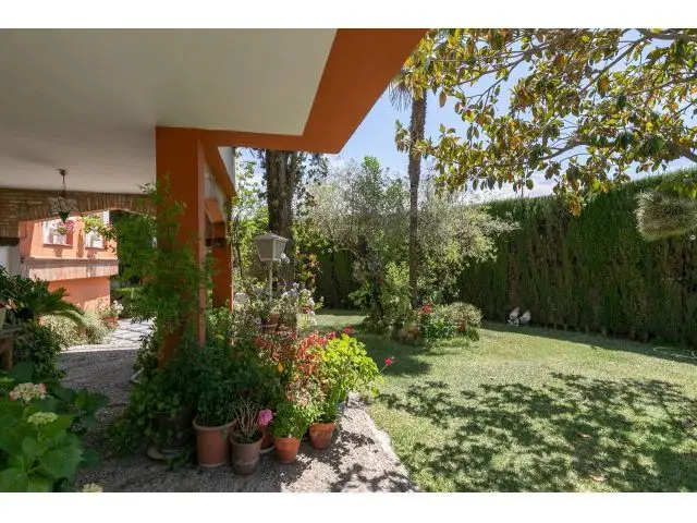 Casa en Urbanizacion El Carmelo Ogíjares