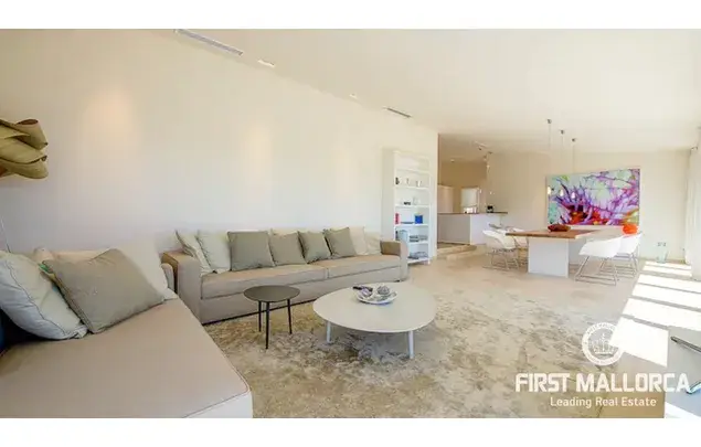 Casa en Calvia 4 dormitorios 250m2 Moderna y amplia