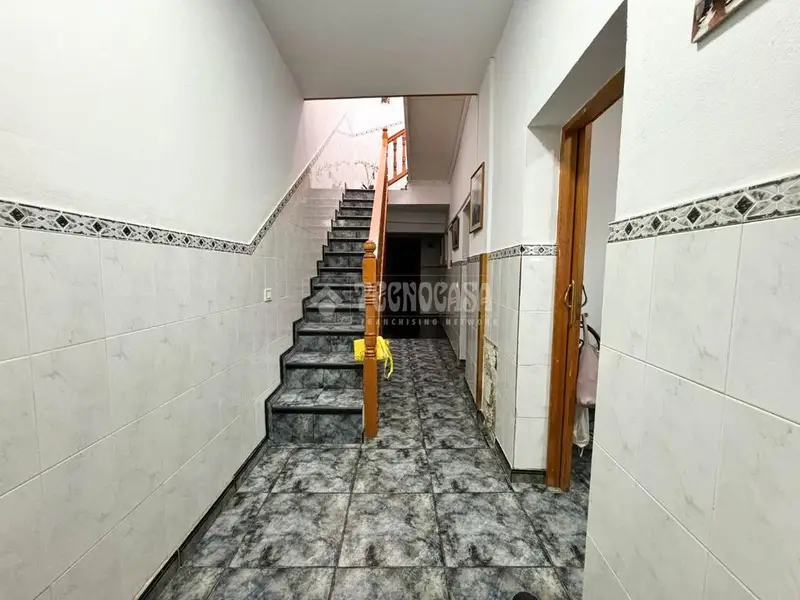 Casa en Venta en Ingenio: 3 Dormitorios, Terraza y Azotea