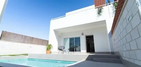 Villa en Venta Pilar de la Horadada 3 Dormitorios Piscina Privada