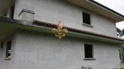Chalet en venta Baiona 320m2 3 plantas con posibilidad de piscina