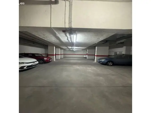 Plaza de Garaje con Trastero en Alicante Centro