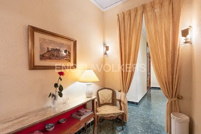 Apartamento 6 habitaciones 2 baños Carcaixent Valencia 190m2