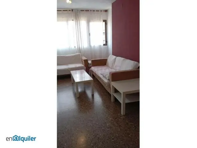 Piso Estudiantes 3 habitaciones 2 baños Cerca Universidades