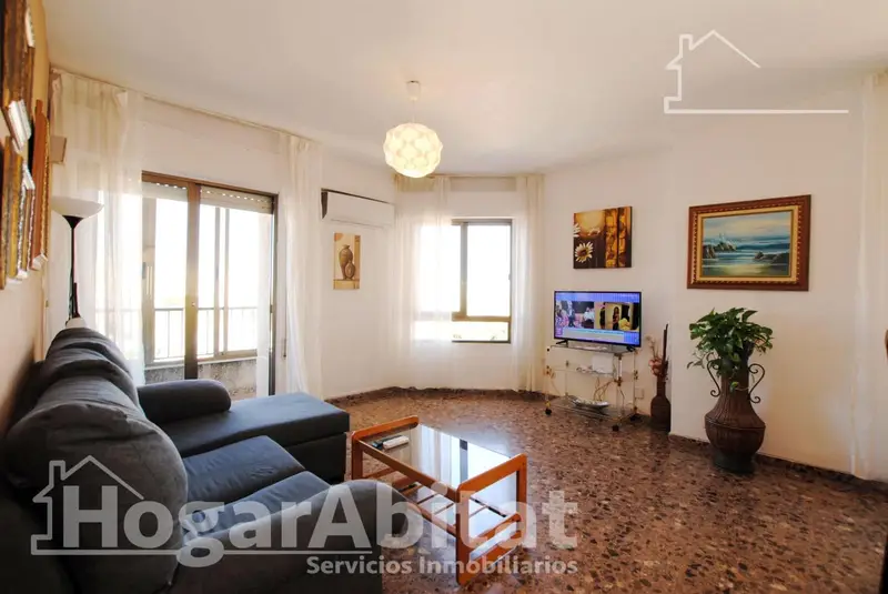 Piso en venta Oliva: Vistas panorámicas, 4 dormitorios, terraza