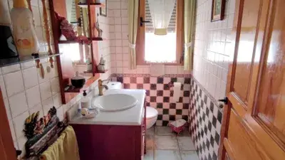 Chalet en venta cerca de Calle del Cisne
