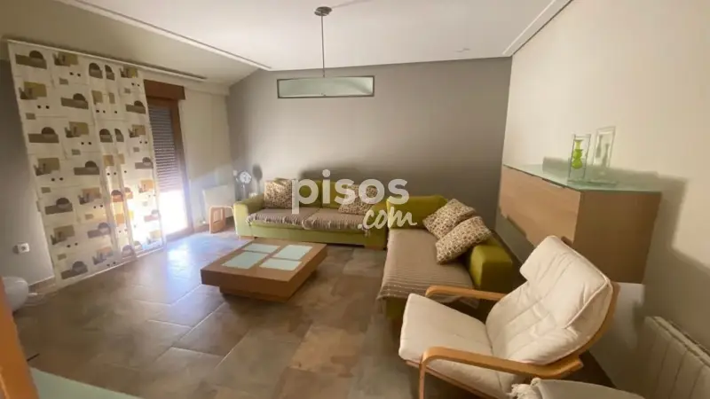 Chalet en venta en Daimiel 600m2 tres plantas ideal familias numerosas