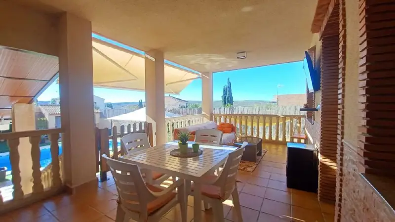 Venta Chalet con Trastero en Cerro Vidriero Loja