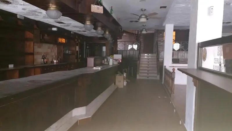 Bar en Venta Los Montesinos - Oportunidad de Inversion