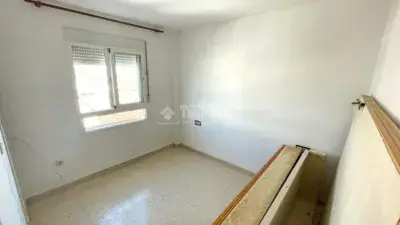 Piso en Venta en Centro 3 Dormitorios Semireformado