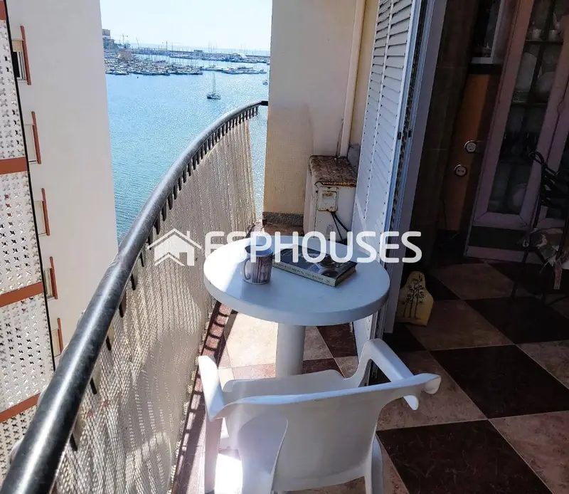 Apartamento en Playa del Acequión Torrevieja