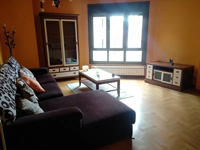 Venta Piso 3 Habitaciones Pravia Ref 319D1