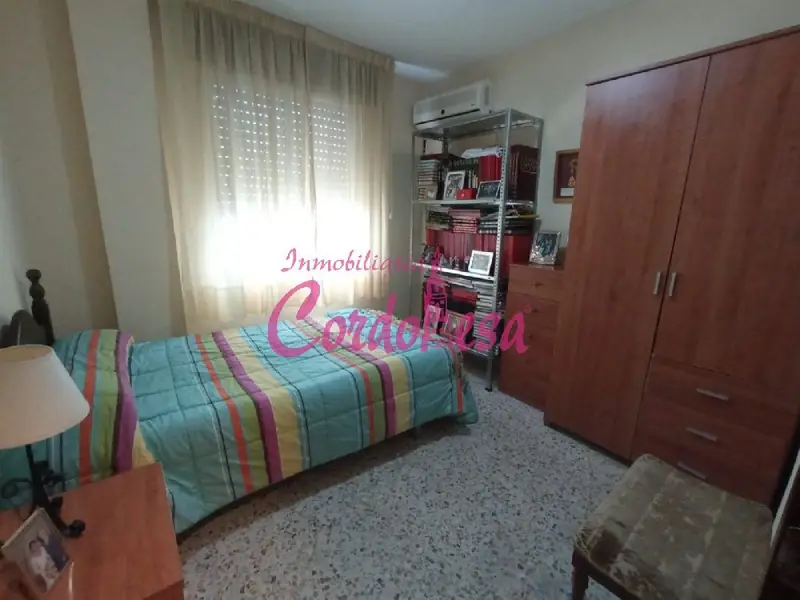 Venta Piso 4 Dormitorios Centro Cordoba Trastero