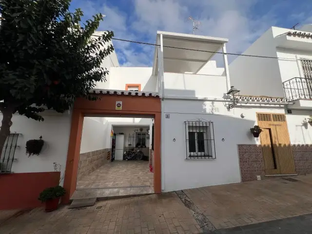Adosado 4 Dormitorios Estepona Reformado