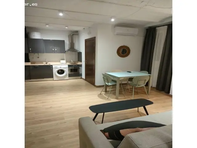 Alquiler Gran Via Granada: Piso Reformado 2 Dormitorios