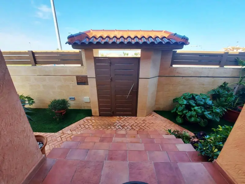 Chalet en venta en Santiago de la Ribera, San Javier, Murcia