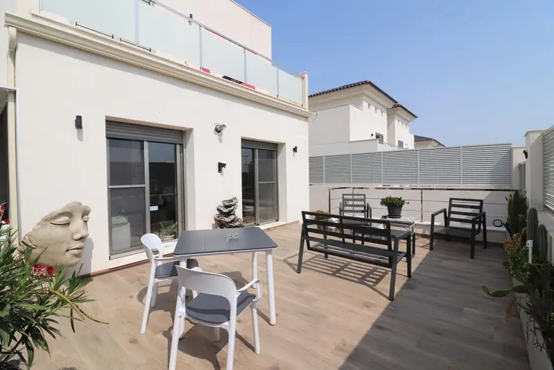 Villa Moderna 3 Dormitorios Cox Alicante