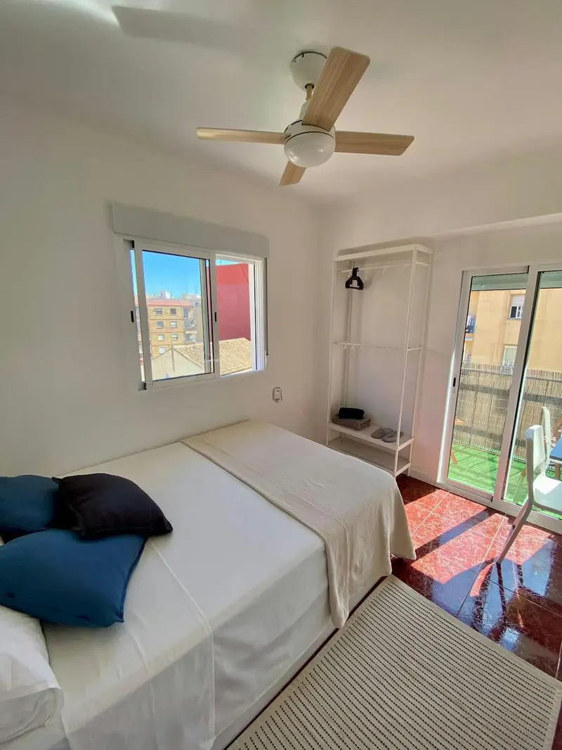 Habitacion Alquiler Valencia Benicalap Chicas