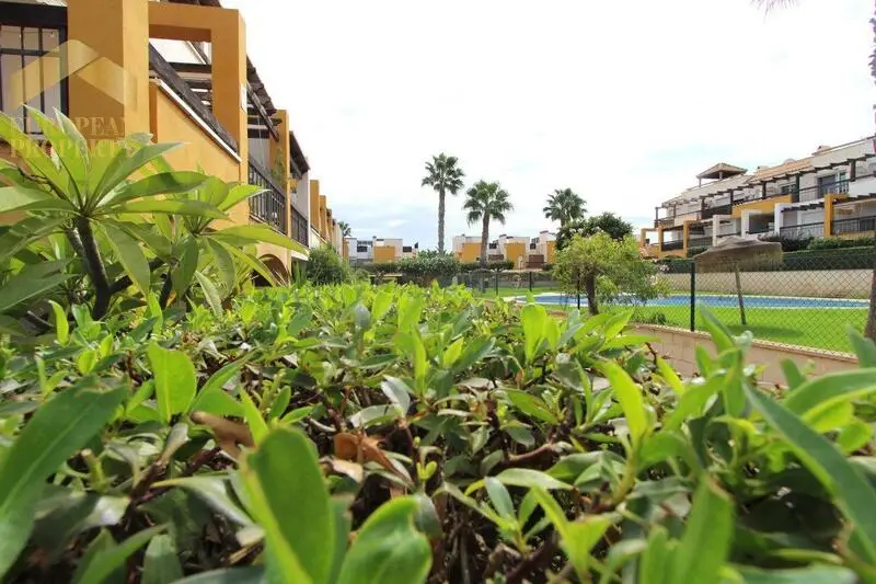 Apartamento en Vera 2 dormitorios terraza piscina parking