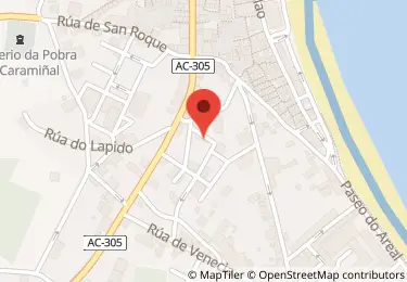 Casa en Ruinas para Reformar en Rúa Pintor Laxeiro