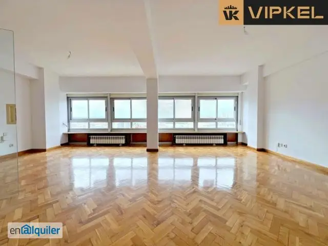 Alquiler Piso Reformado 149m2 3 Habitaciones 2 Baños Plaza Pontevedra