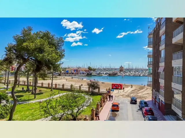 Apartamento 3 Dormitorios Torrevieja