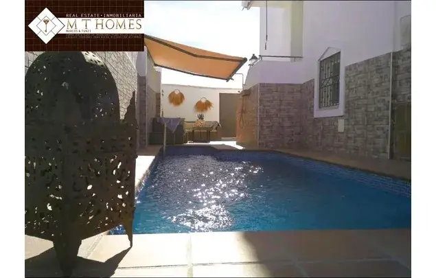 Villa en Fuengirola 4 Dormitorios 280m2 Piscina Cerca de la Playa