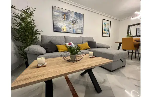 Apartamento en Almeria 2 dormitorios 160m2