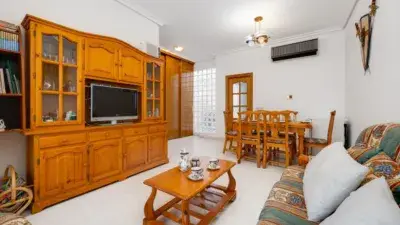 Casa adosada en venta en Calle Almirante Estrada