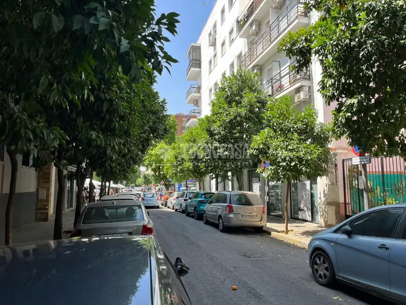 Piso en venta en Nervion cerca de Gran Plaza