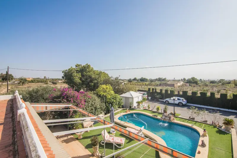 Venta Chalet con Patio Algoda Matola 3 Dormitorios Piscina Privada