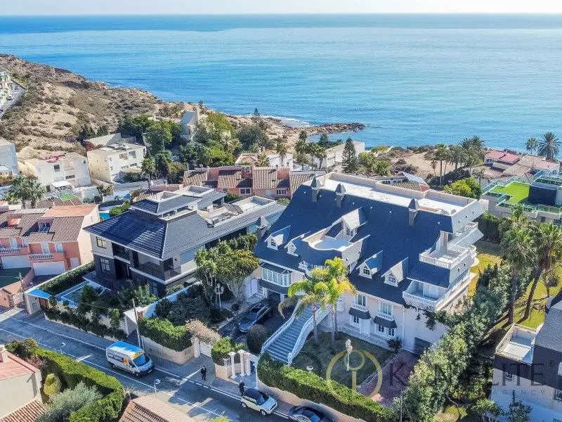 Villa de Lujo en Cabo de las Huertas Alicante