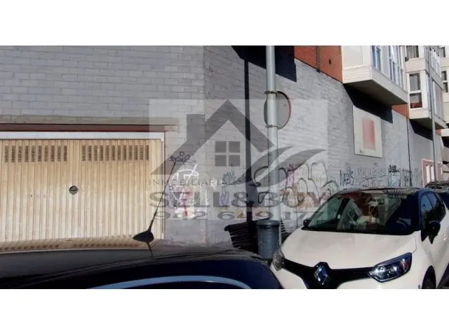Local en Alquiler Maliaño 480m2