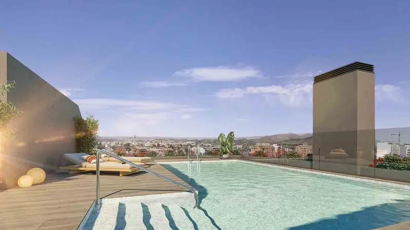 Apartamento en venta en Murcia: 3 dormitorios, 2 baños y amplias zonas comunes
