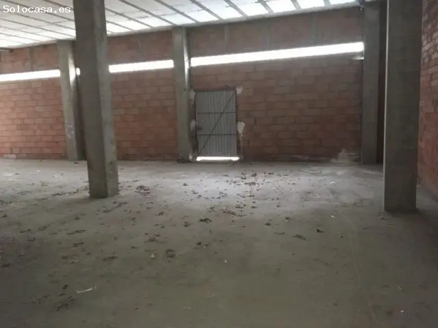 Local en Zona Alta 250m2 Salida Humos Se Escuchan Propuestas