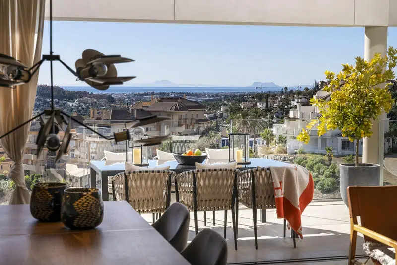 Atico Duplex Lujo 3 Dormitorios Nueva Andalucia Marbella