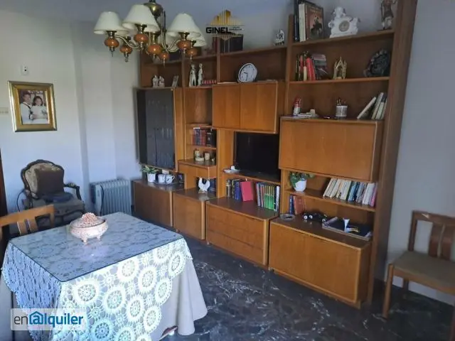 Piso en Alquiler en Linares