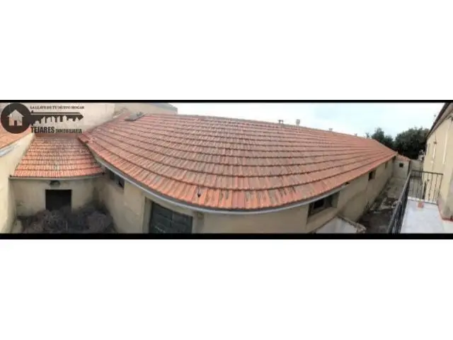Casa con Local en La Felipa 125m2 2 Baños 4 Habitaciones