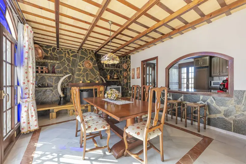 Adosado de 4 Dormitorios en venta Gaucín, España