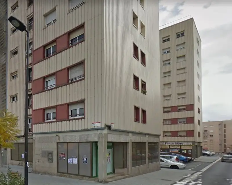 Local en Sant Vicenç dels Horts 125m²