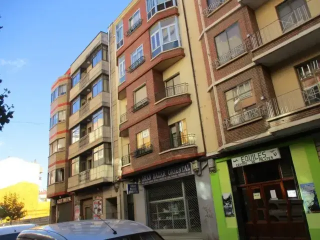Piso en Venta Santa Catalina Sin Posesi
ón Oportunidad Inversores