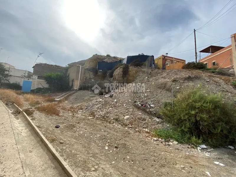 Casa en Venta Huércal de Almería 200m2 Terreno 49m2 Construidos