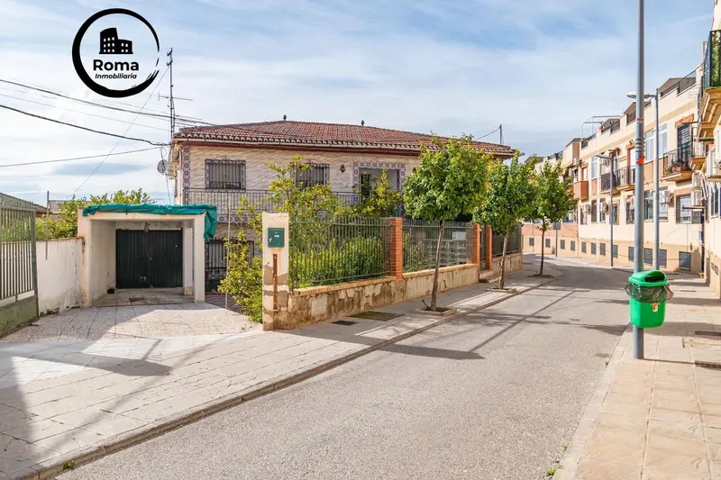 Chalet en venta en Ambroz, Vegas del Genil, Granada