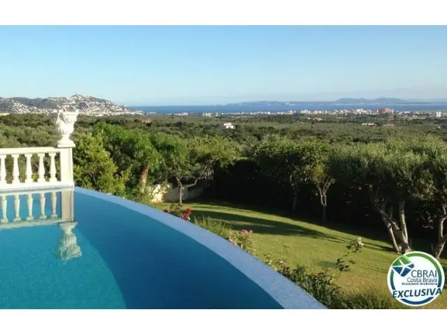 Parcelas en Venta Palau Saverdera Girona