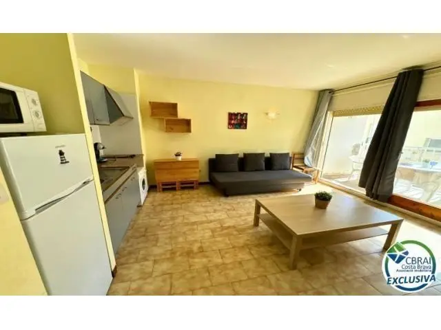 Apartamento en Venta en Roses Girona Cerca del Mar
