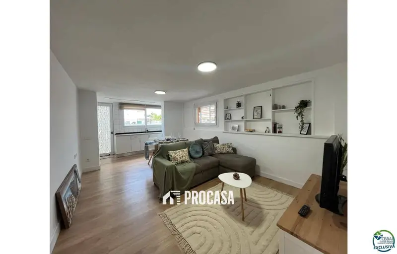 Apartamento en venta Empuriabrava cerca de la playa