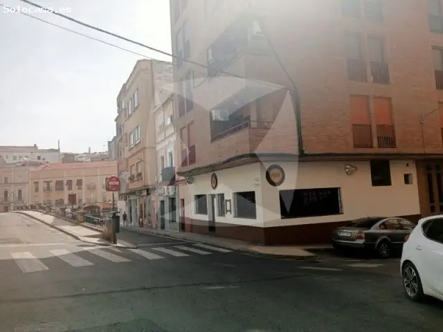 Piso Reformado Cuatro Dormitorios Plaza Marron