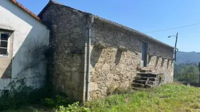 Casa en Venta en A Estrada 4 Dormitorios 2 Baños 5000m2