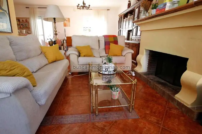 Casa en Venta Montijo 6 habitaciones 2 baños